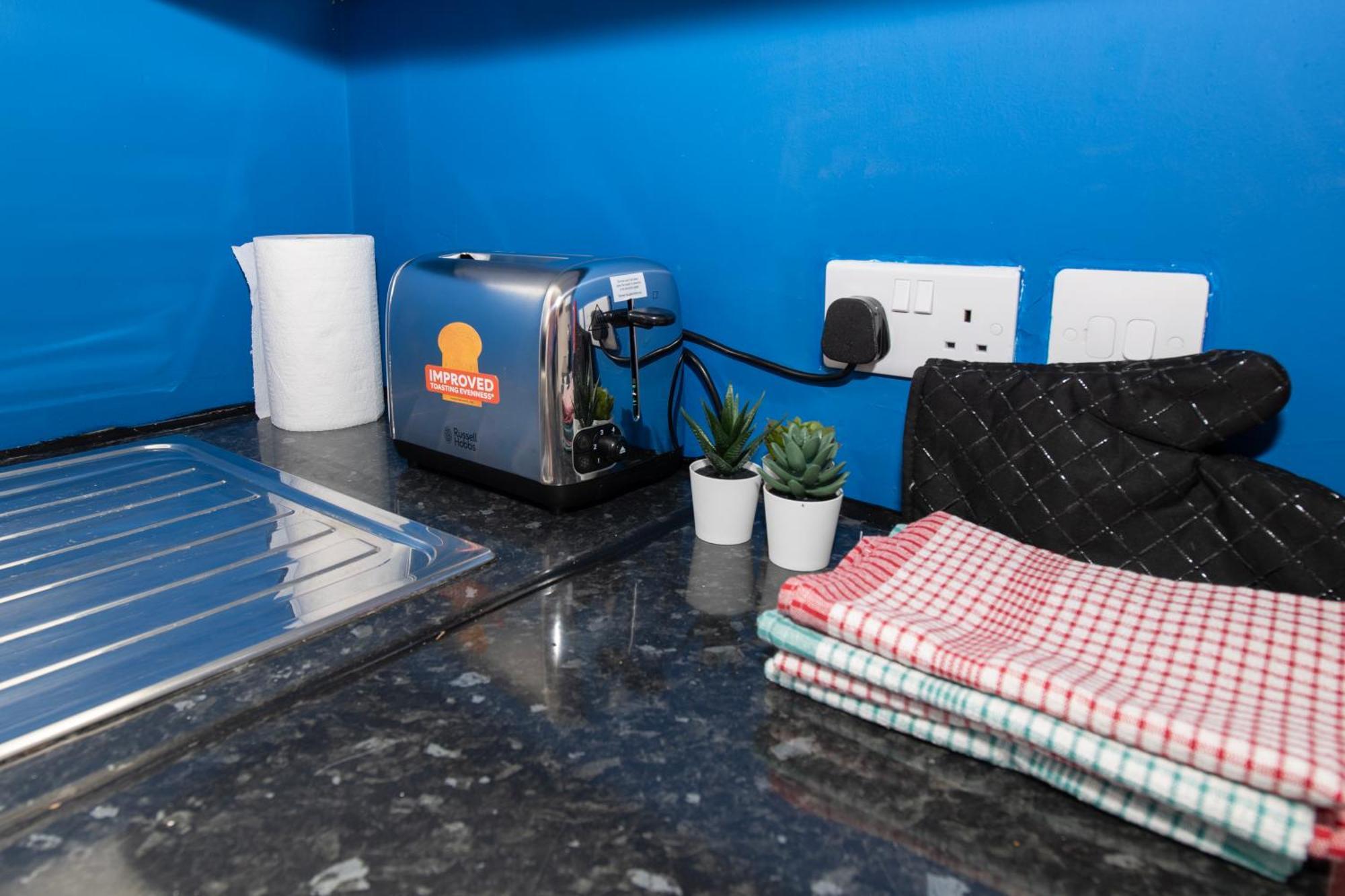 Versatile Cozy & Spacious Comfort Hull Apartments Kingston upon Hull Kültér fotó