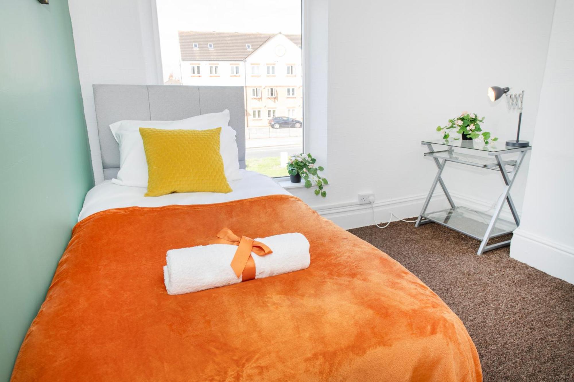 Versatile Cozy & Spacious Comfort Hull Apartments Kingston upon Hull Kültér fotó