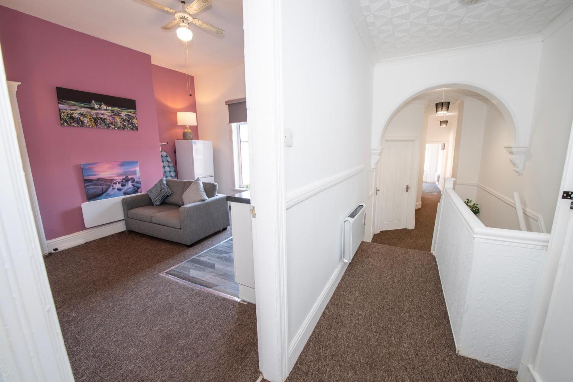 Versatile Cozy & Spacious Comfort Hull Apartments Kingston upon Hull Kültér fotó